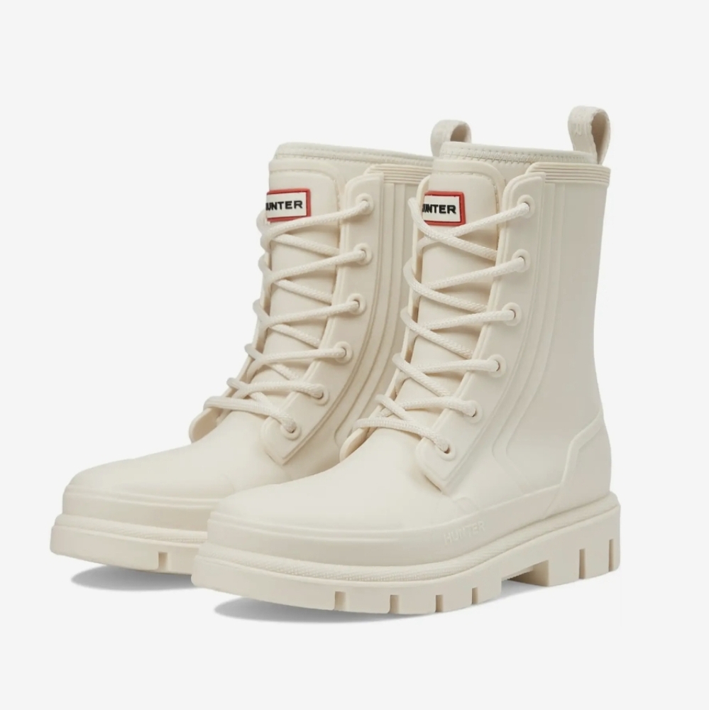 NWT Hunter Combat Silhouette Rain Boots in Ivory